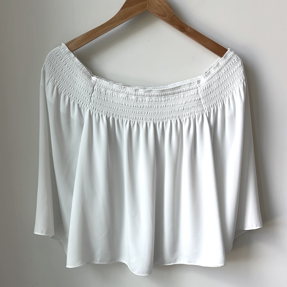 Aritzia Babaton Chagall Off The Shoulder Smocked Top Espace White Lined Size L